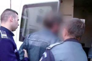 Reţinut pentru că a bătut o copilă