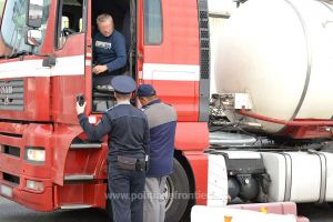 Cod roşu la Vama Petea. Trafic restricţionat pe teritoriul Ungariei