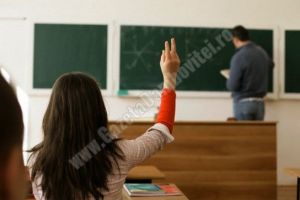 S-a căzut la pace pe sporul de solicitare neuropsihică (de 10%), pentru directorii de şcoli care predau la clasă