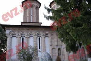 Sebastian Ghiţă vine cu soluţii pentru copiii români din străinătate: Biserica Ortodoxă Română ar putea avea un rol important