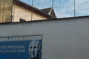 Mureşeancă încarcerată pentru delapidare şi fals în înscrisuri