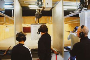 Comunicat de presa: Cadoul ideal - voucherul care contine o sesiune de tir cu arme de foc in Poligonul Zip Escort (galerie foto)