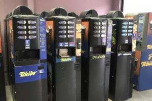 Ce bem de fapt?! Cafeaua de la automat, mortală? Panică în România