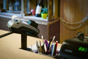 Cum a apărut prima casă de marcat? Istoria celui mai utilizat echipament fiscal al momentului