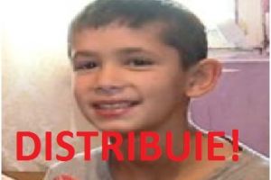 FOTO. Copil dispărut de acasă! Familia e disperată!