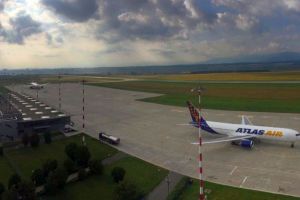 Controlorii de trafic aerian se alătură protestului #sîeu – Ce se întâmplă la Aeroportul Sibiu