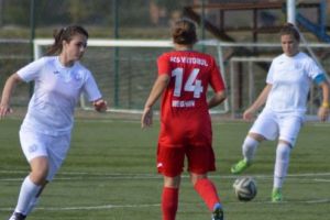 Derby de podium la fotbal feminin la Reghin