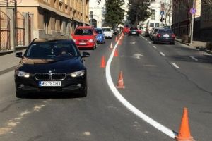 FOTO: Atenţie, şoferi: marcaje rutiere noi în Târgu-Mureş!