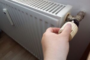 O parte dintre băcăuani rămân luni fără căldura şi apa caldă