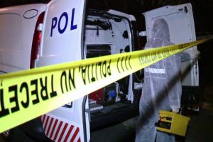 O adolescentă de 13 ani din Bihor s-a sinucis în podul casei. Fata a fost găsită spânzurată chiar de tatăl ei