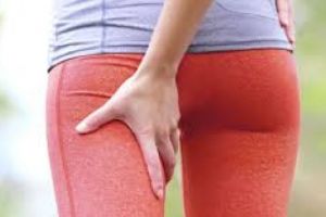 Grăsimea în exces în zona feselor, coşmarul femeilor. De ce se depune şi cum scapi de ea