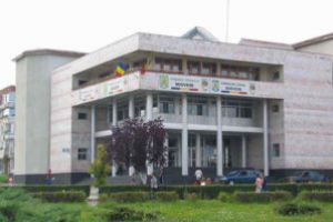 Primăria Mioveni a… înscris un gol în ţara lui Ronaldo