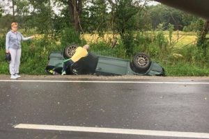 Accident pe DN13, la ieşirea din Hoghiz spre Valea Bogăţii