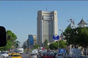 Lovitură pentru cei cu autoturisme vechi. Oraşele unde sunt interzise oficial. Nu se mai poate circula
