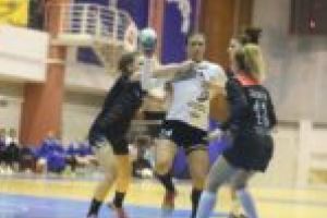 CSM Bucureşti, asaltată de fanii timişoreni după ce a eliminat-o pe Universitatea din Cupa României