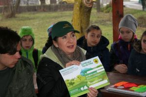 Direcţia Silvică Bistriţa va ţine cursuri de educaţie forestieră. Ce vor învăţa elevii