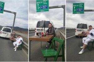 FOTO – Protest #sîeu pe autostrada Sibiu – Deva. Imaginile au devenit virale