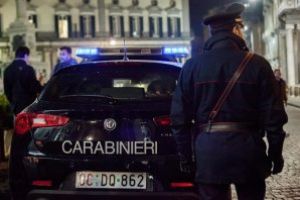 Un roman din Italia s-a batut de unul singur cu 3 patrule de carabinieri