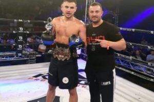 Un baimarean a obtinut titlul de campion mondial al versiunii WFCA in kickboxing profesionist (FOTO)