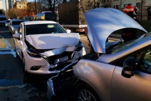 Accident rutier lângă Liceul Odobescu!