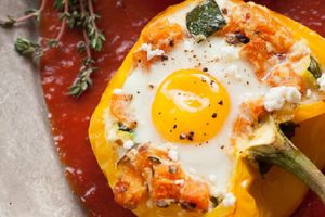 Ardei cu dovleac şi ouă