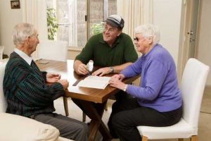 DGASPC Arad reevaluează situaţia familială a persoanelor cu dizabilităţi din centre. Unii se vor întoarce ACASĂ