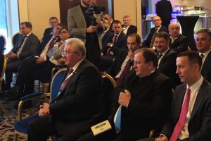 Finanţare pentru proiectele Asociaţiei “Moldova se dezvoltă”, solicitată de primarul ...