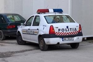 Un tanar cu BMW a distrus o masina a Sectiei 1 Politie Timisoara