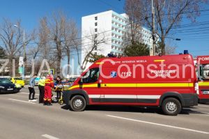 Imagini de la eveniment. Accident rutier in statiunea Mamaia in zona Idu. Șoferul implicat ar fi cetatean strain (galerie foto+video) 