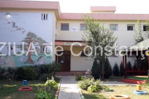 O plaja mai curata, gratie copiilor Gradinitei nr. 42 Constanta