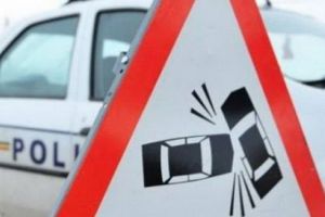 Un tânăr din Bihor, fără permis şi cu o maşină neînmatriculată, a provocat un accident rutier şi a fugit