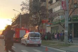 FOTO. Accident în lanţ în municipiul Satu Mare. Trei maşini au intrat în coliziune