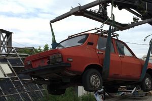 Primăria demarează o nouă campanie de strângere a maşinilor abandonate pe domeniul public