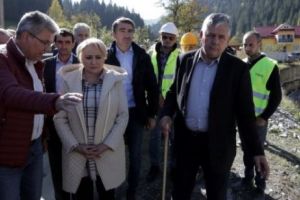 După ce a mers cu încetinitorul, Guvernul Dăncilă îşi ia avânt pe drumuri