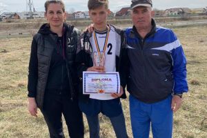 Elev din Cărbuneşti, la Olimpiada Naţională a Sportului Şcolar