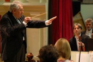 Concert Simfonic sub bagheta dirijorului Ilarion Ionescu, la Filarmonica Braşov