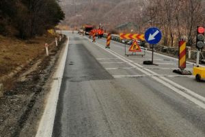 Trafic îngreunat pe Valea Oltului – Se execută lucrări