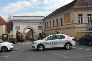 Muncitor accidentat de un utilaj, la Poarta Șchei