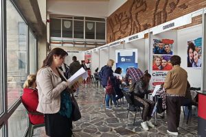 Firmele din Bihor, invitate să participe la bursa generală a locurilor de muncă