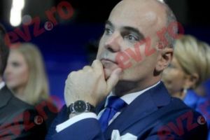 Rareş Bogdan anunţă răsturnarea Guvernului. Ce plan a pus la cale. Un politician-cheie îi va sări în ajutor