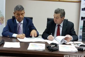 FOTO / VIDEO ADR Centru: 13 blocuri din Alba Iulia şi Centrul de zi pentru vârstnici vor fi reabilitate şi modernizate cu fonduri europene. S-au semnat contractele de finanţare