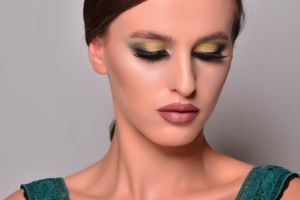 Ultimele locuri disponibile pentru CURSUL DE MAKE-UP organizat de Profesional New Consult