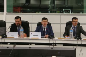 Continuă seria de consultări referitoare la sistemul educaţional STIAM