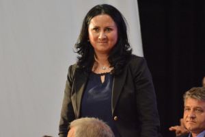 Comuna Uileacu de Beiuş poate rămâne fără primar: Mihaela Sabău va fi „destituită” de prefect, pentru incompatibilitate