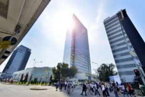 Deficitul de forţă de muncă micşorează productivitatea: Şapte din zece angajatori, afectaţi