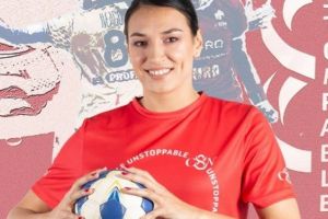 Performanţă unică pentru Cristina Neagu