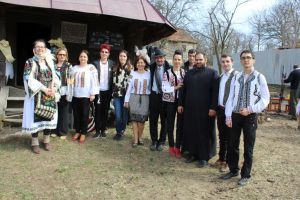 Noi activităţi de promovare a valorilor tradiţionale ale satului romanesc în cadrul proiectului „Biserica, sufletul satului” din parohia Strîmtu