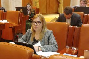 Cristina Iurişniţi: Educaţia pentru sănătate şi reciclarea deşeurilor în şcoli, vot favorabil