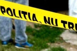 Crimă odioasă în Prahova. Și-a ucis tatăl şi a dormit două ore lângă cadavru