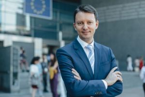 Siegfried Mureşan: Pentru fiecare euro trimis cotizaţie la UE, România a primit înapoi trei euro